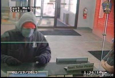 Santander Bank Robbed Two Men Sought News Eagletribune Com