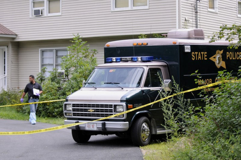 Salem man kills wife, mother, himself Local News