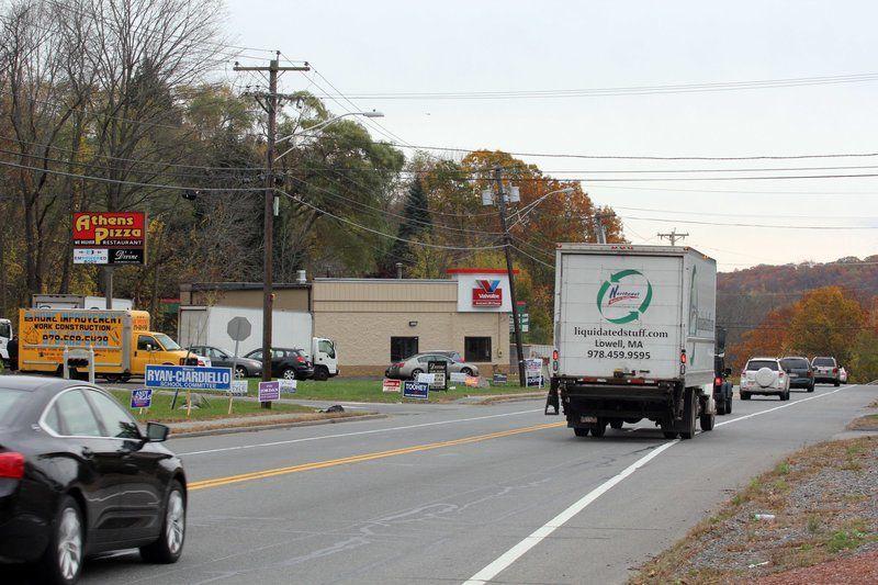Toddler Struck By Vehicle In Critical Condition Haverhill Eagletribune Com The right clearance choice for you depends on the amount of stock to be offloaded, and the. eagle tribune