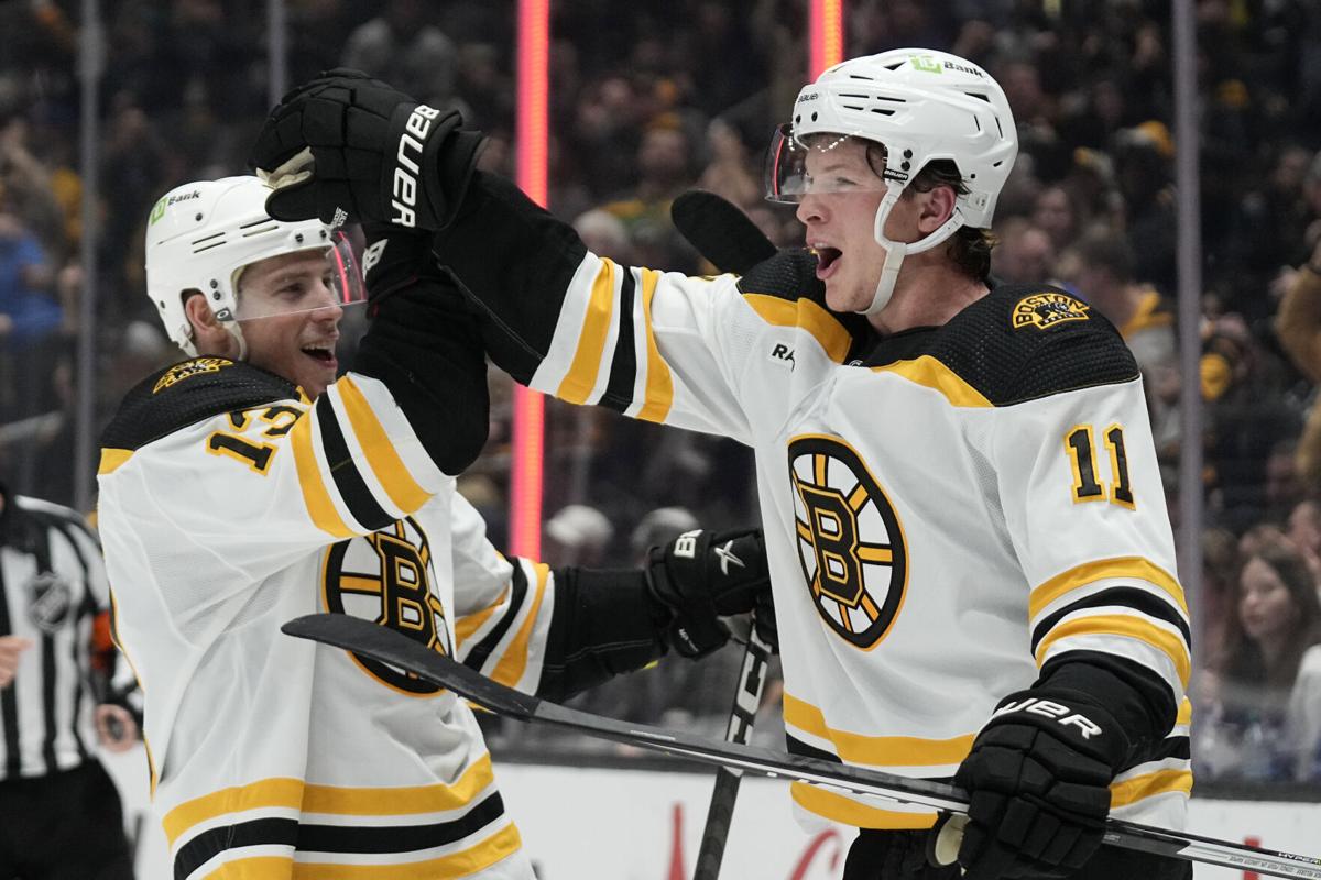 DeBrusk scores 2 in 3rd, Bruins beat Pens in Winter Classic - What's Up Newp