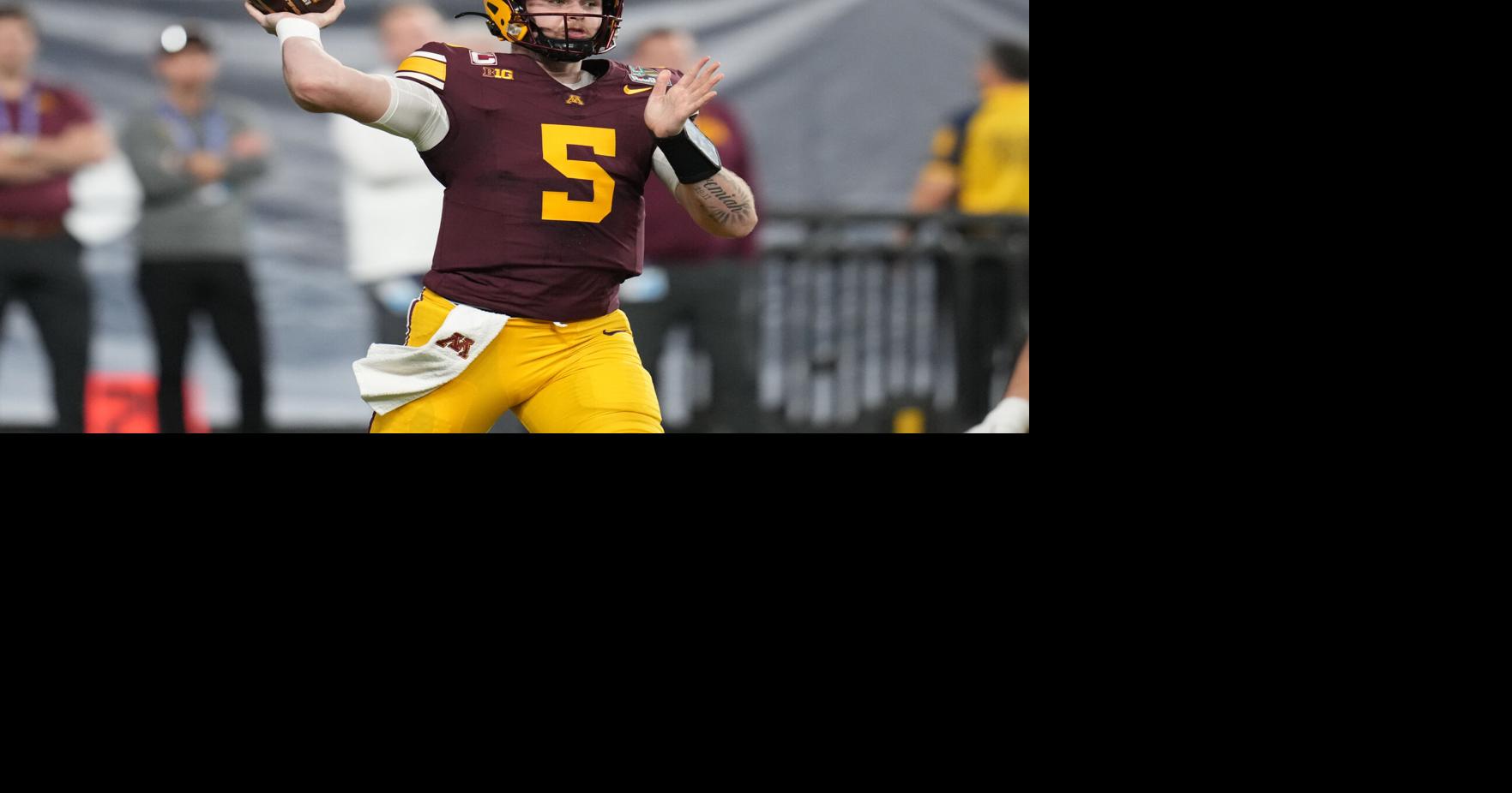 Minnesota QB Drake Lindsey arrested in native Arkansas for alleged underage drinking and fake ID