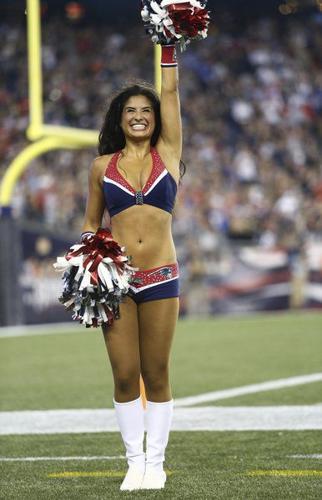 Patriots cheerleader reflects on Super Bowl, 'double life' she leads, News