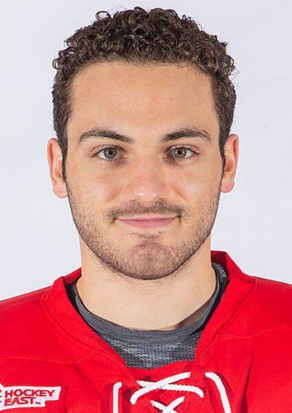 Under The Lights Unh S Nicolas Sevilla Connelly Sets Big Mile Personal Record Local Sports Eagletribune Com