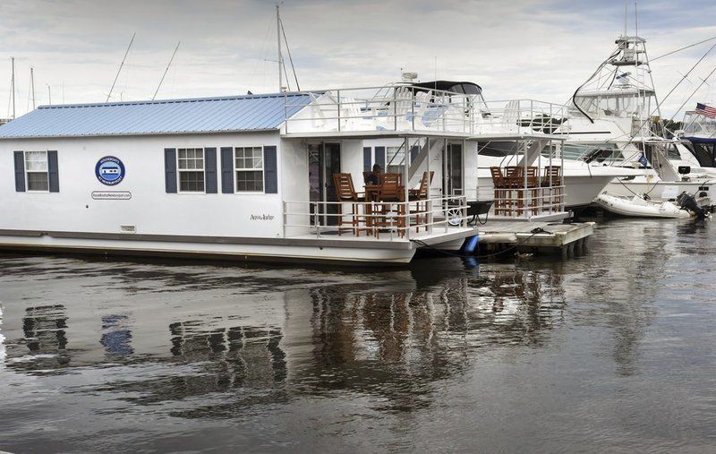 Houseboats a floating hit in Newburyport Local News
