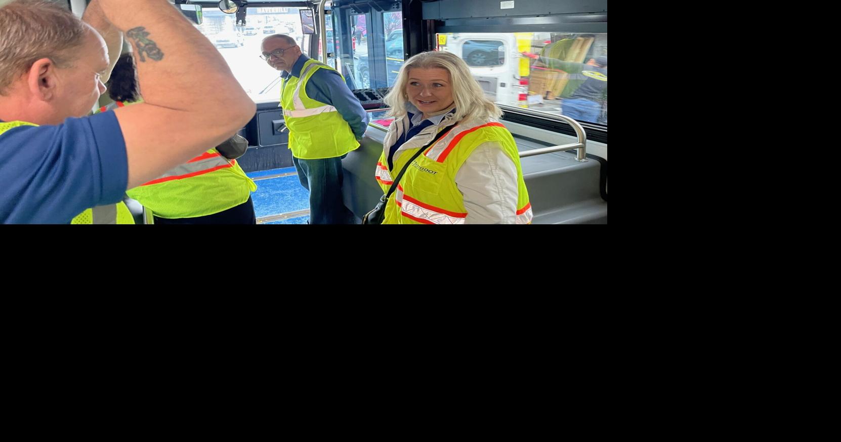 MeVa bus cameras giving side mirrors back seat