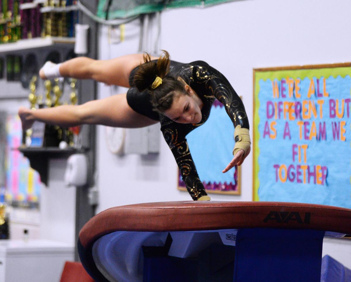 200115_ET_CRU_GYMNASTICS_2.JPG