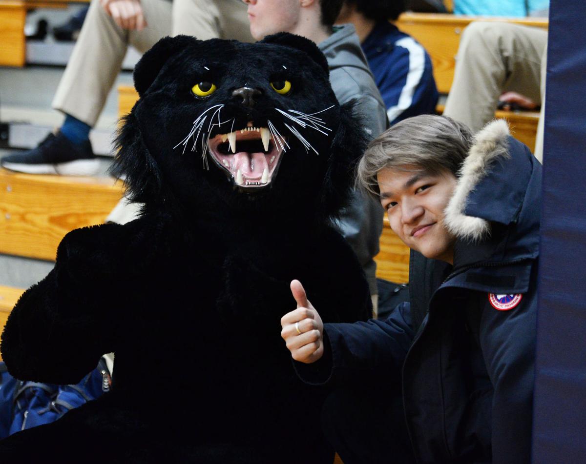 200204_ET_CRU_GIRLS BASKETBALL_13.JPG