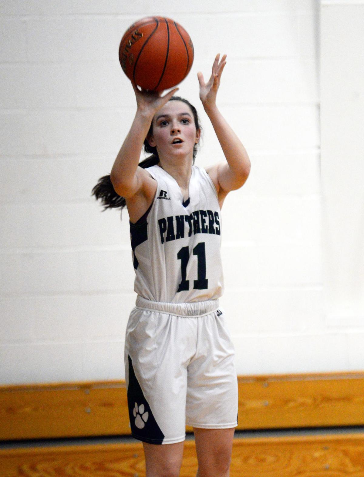 200204_ET_CRU_GIRLS BASKETBALL_18.JPG