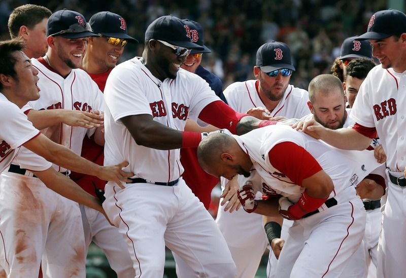 RED SOX: Shane Victorino lifts Boston past Toronto Blue Jays in extras