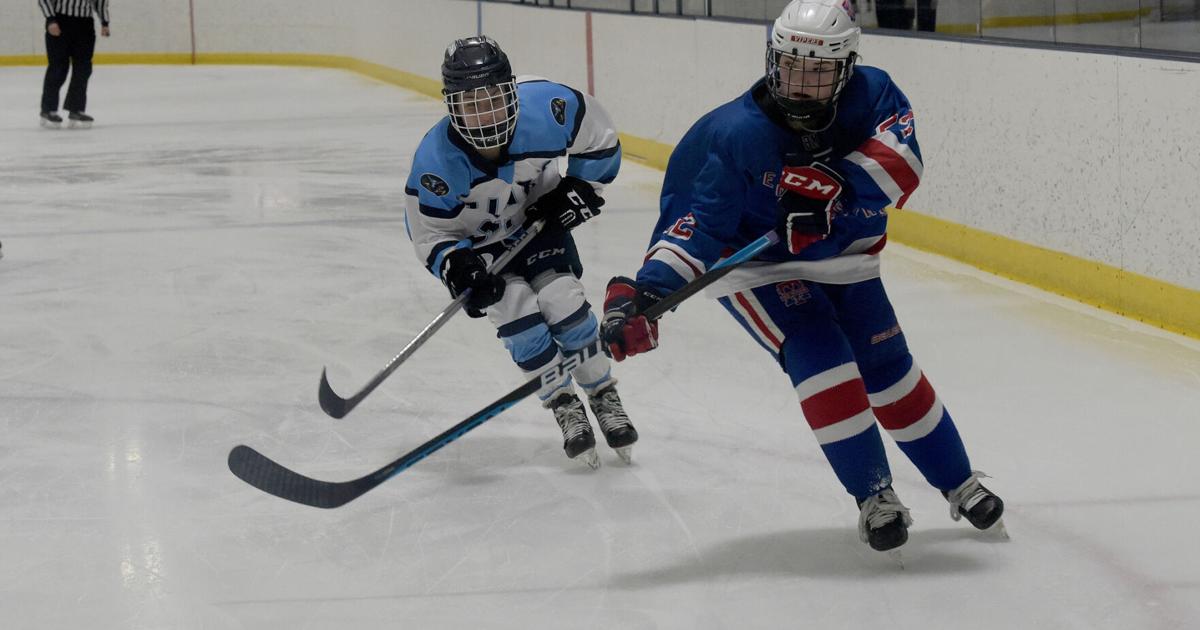 Red Rangers can't find net, fall in Round of 16 | Sports | eagletribune.com