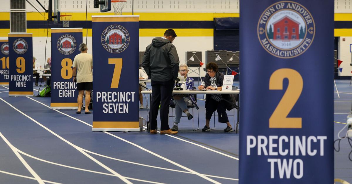 Markey deflects challenge from Moulton in US Senate primary race