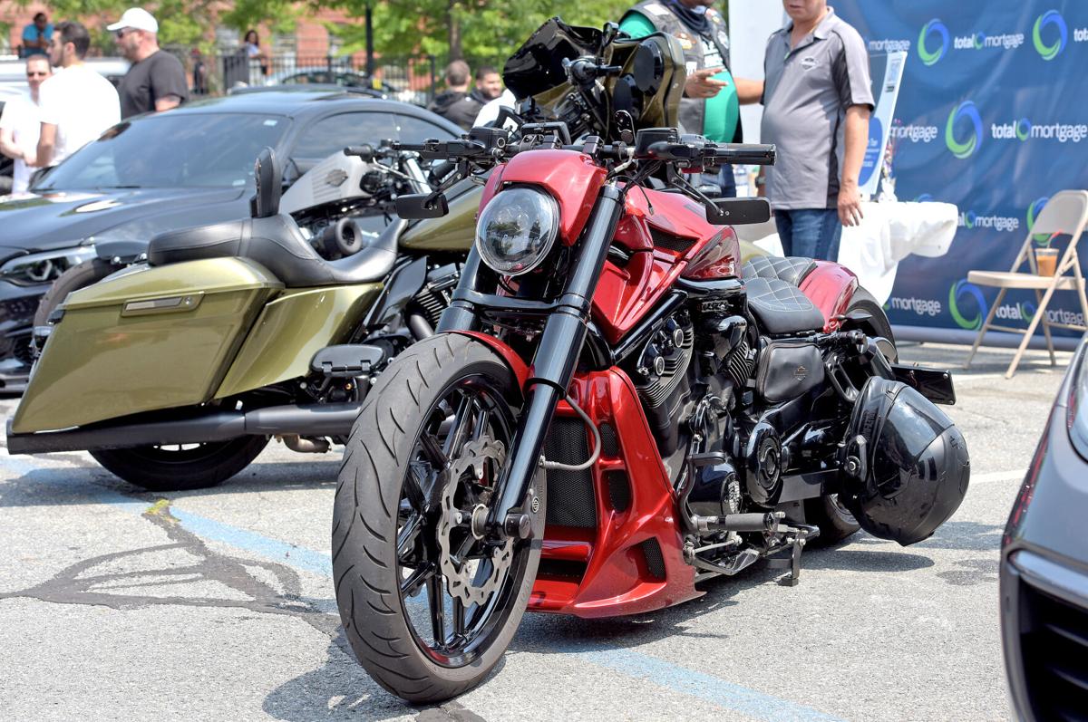 210801_et_tje_carshow_08.jpg