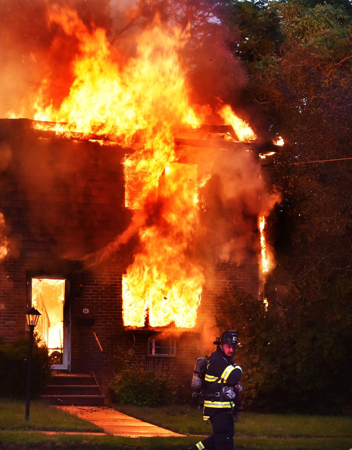 210610_ET_CRU_FIRE_11.JPG