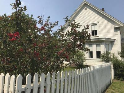 'Frost on the Farm' is theme of poetry reading