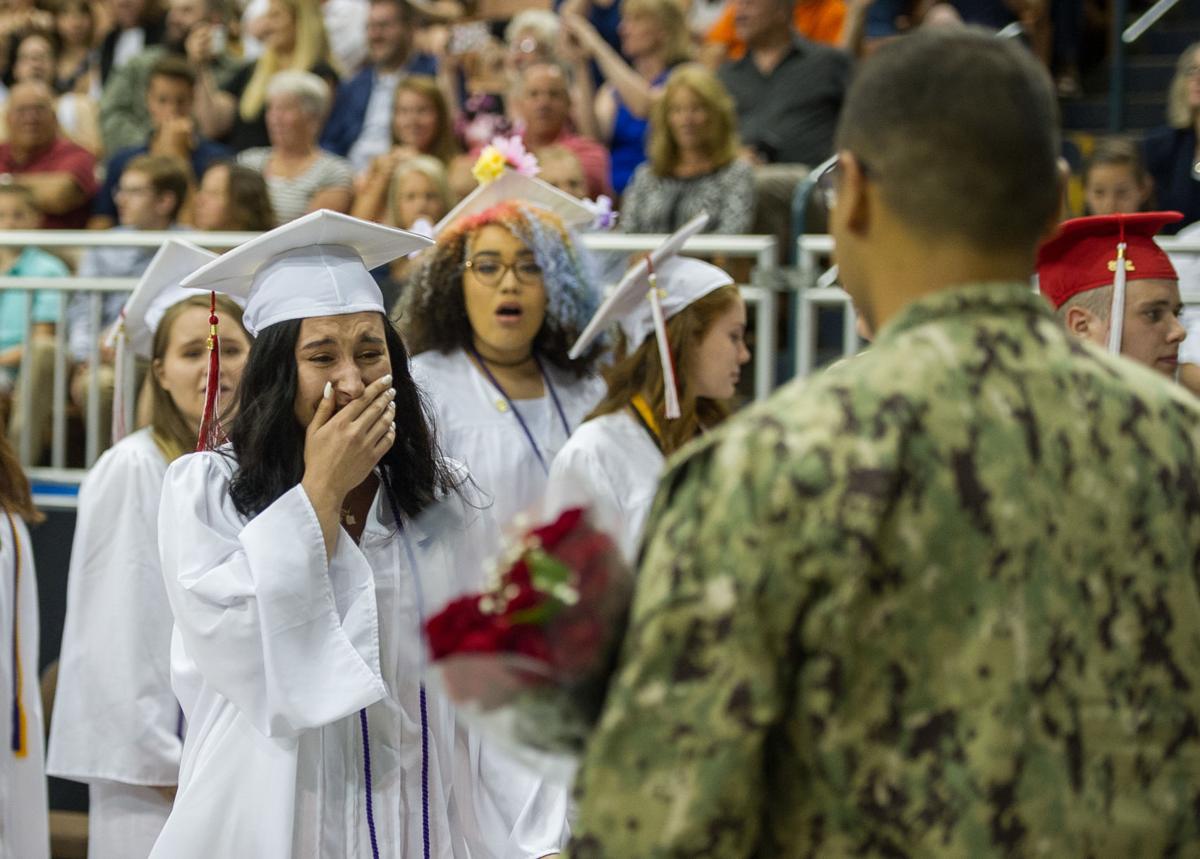 180611_et_asa_pinkgrad_13.JPG
