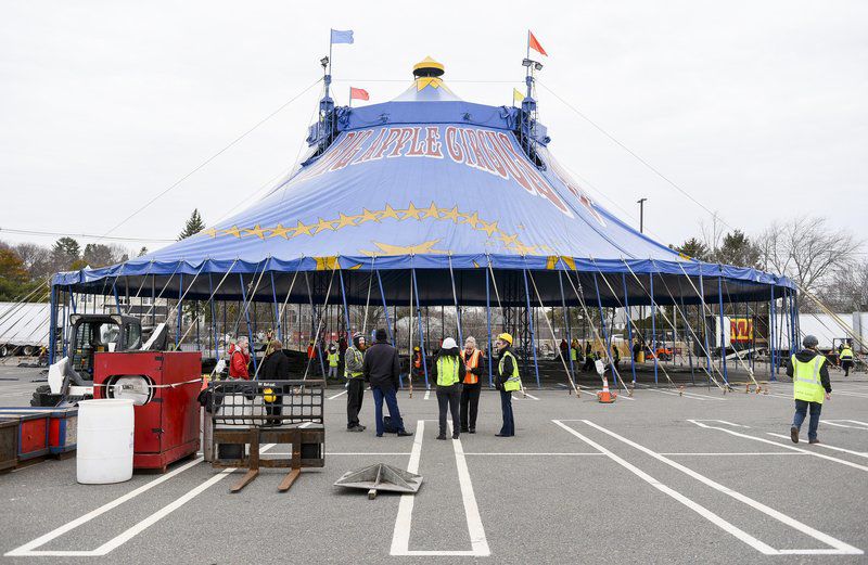 A Ring Of Connections Big Apple Circus Brings A Month Of Shows To