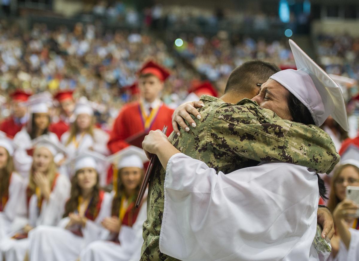 180611_et_asa_pinkgrad_15.JPG