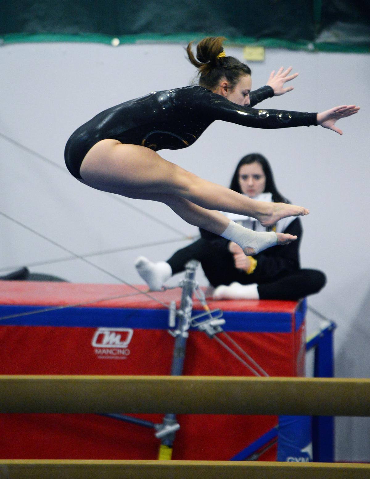 200115_ET_CRU_GYMNASTICS_23.jpg