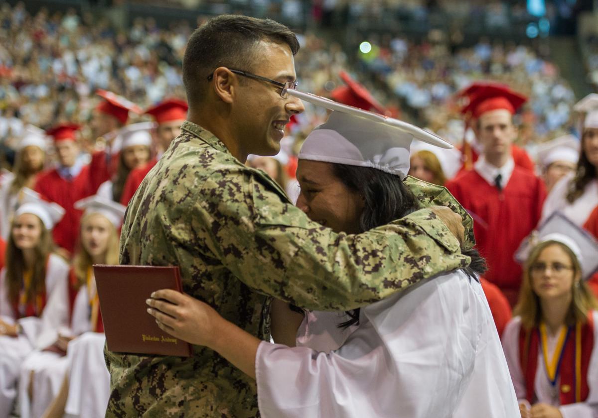 180611_et_asa_pinkgrad_16.JPG