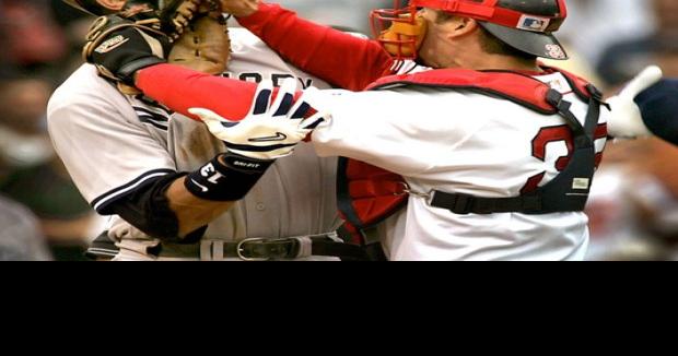 Boston Red Sox captain Jason Varitek retiring