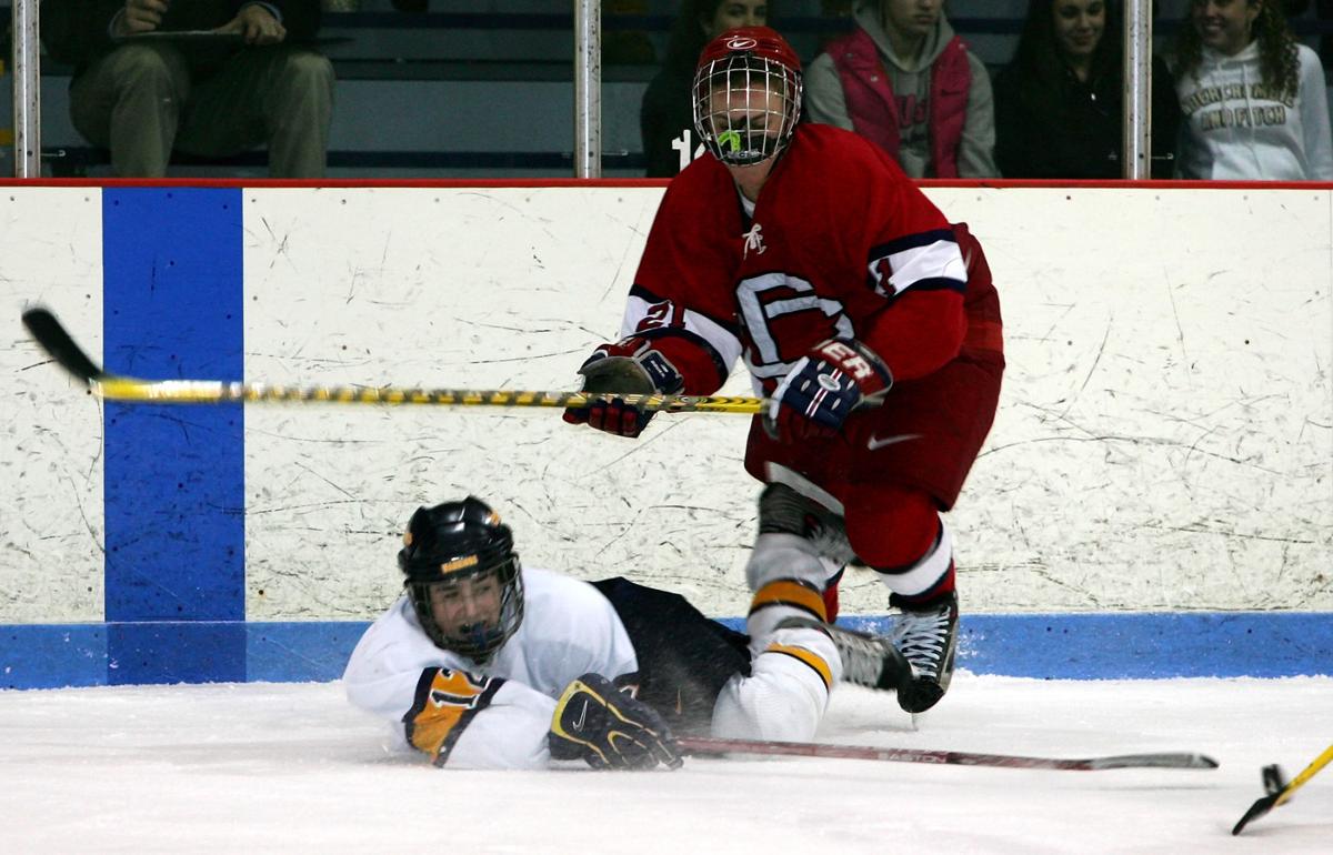 Greenwich Cardinals Hockey Fans