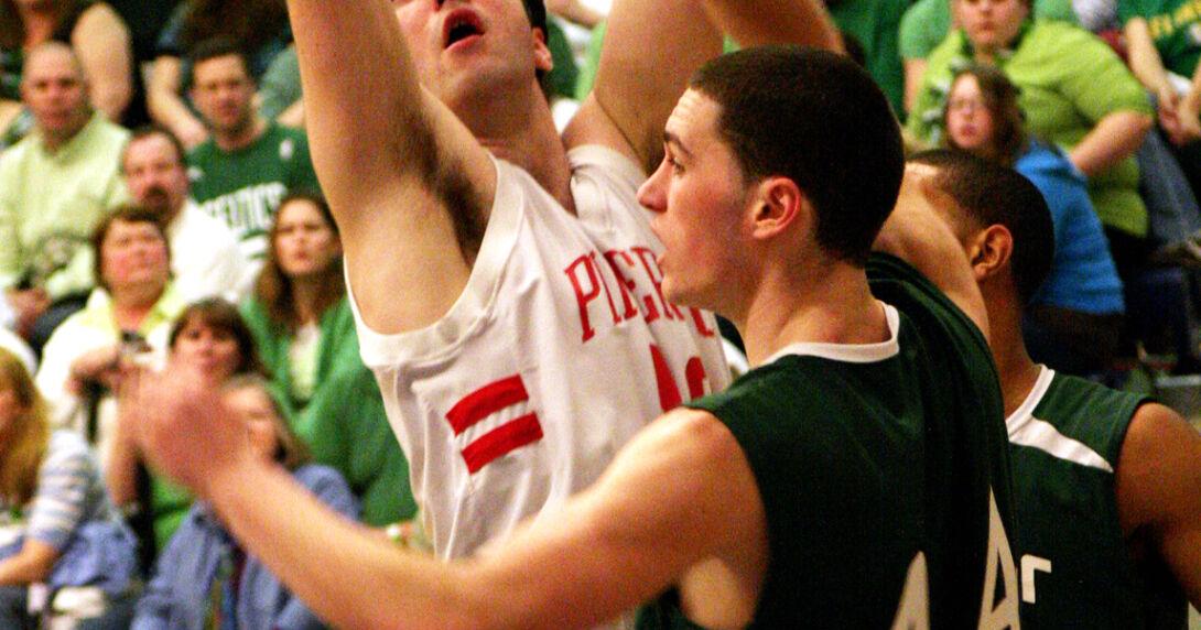 Sports in a Minute: Pinkerton's Mathieu still on top