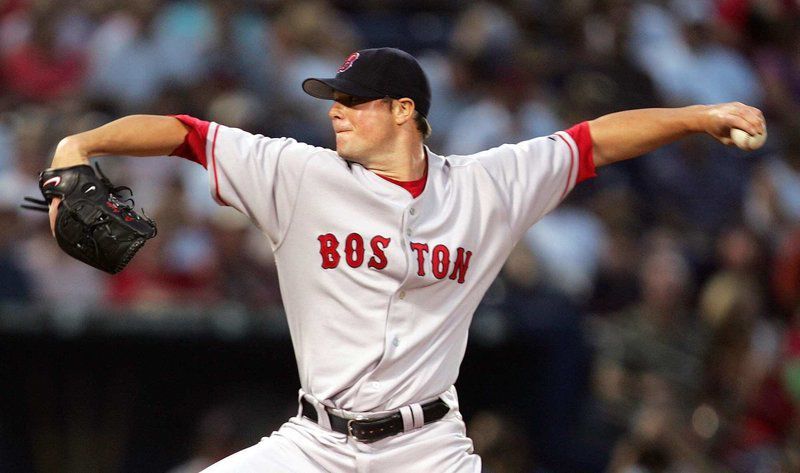 Former Red Sox pitcher Jonathan Papelbon endangers World Series