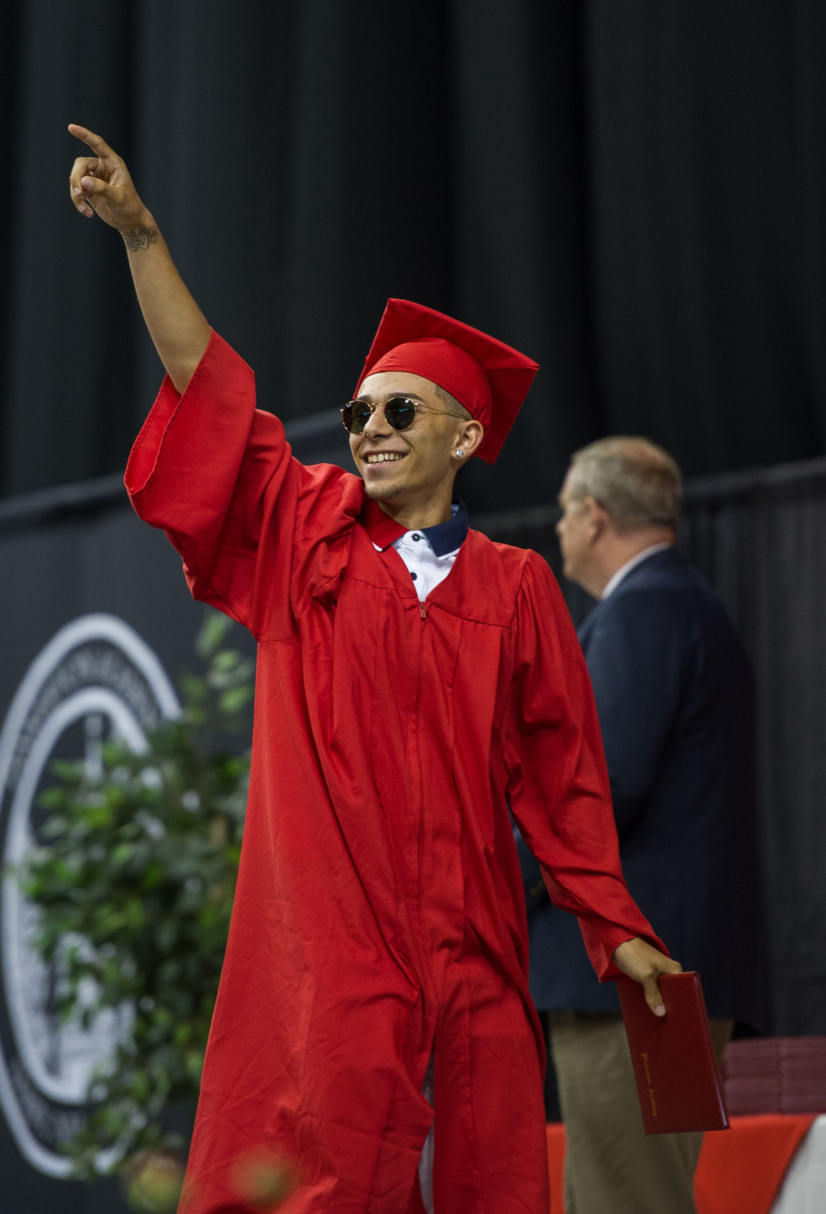 180611_et_asa_pinkgrad_30.JPG