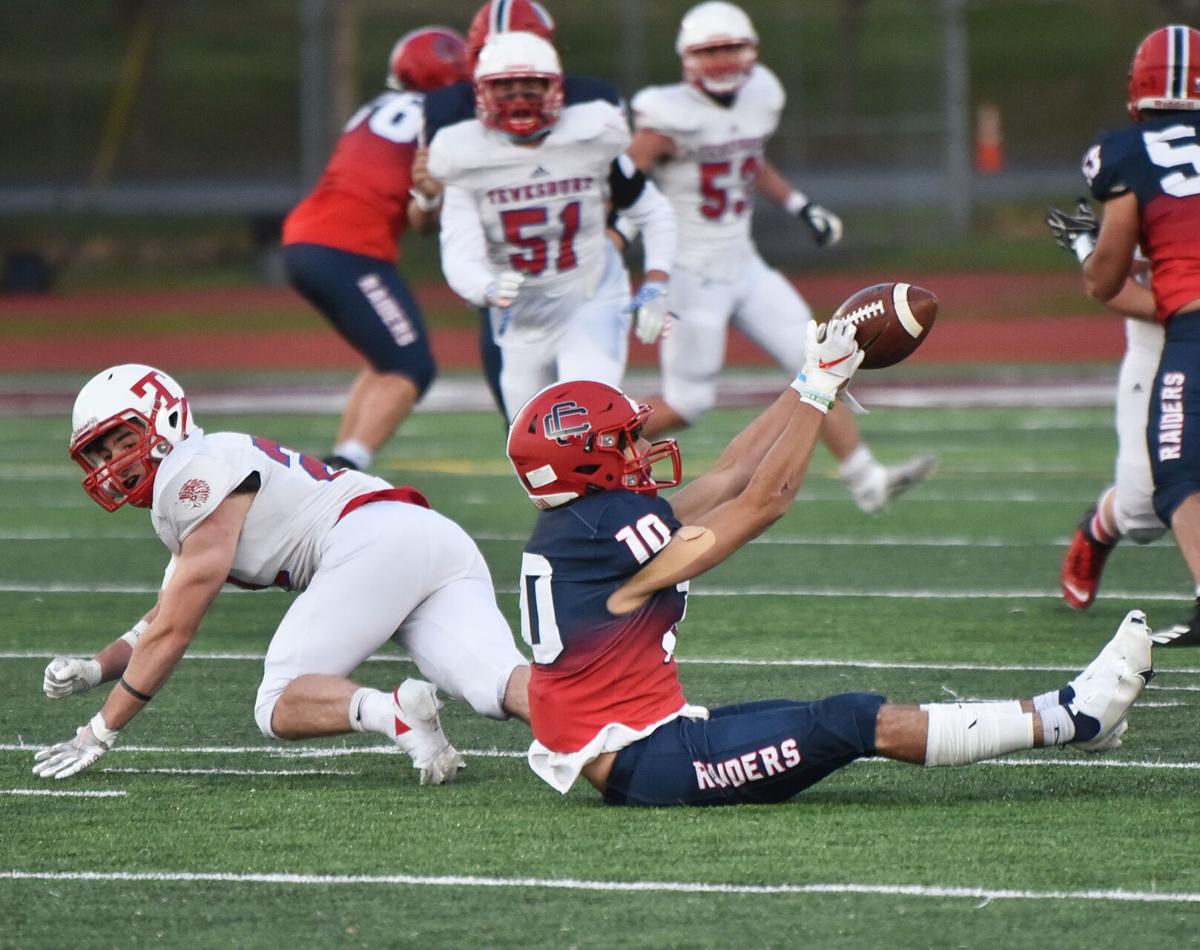 210423_ET_CRU_CentralCathFootball_5.JPG