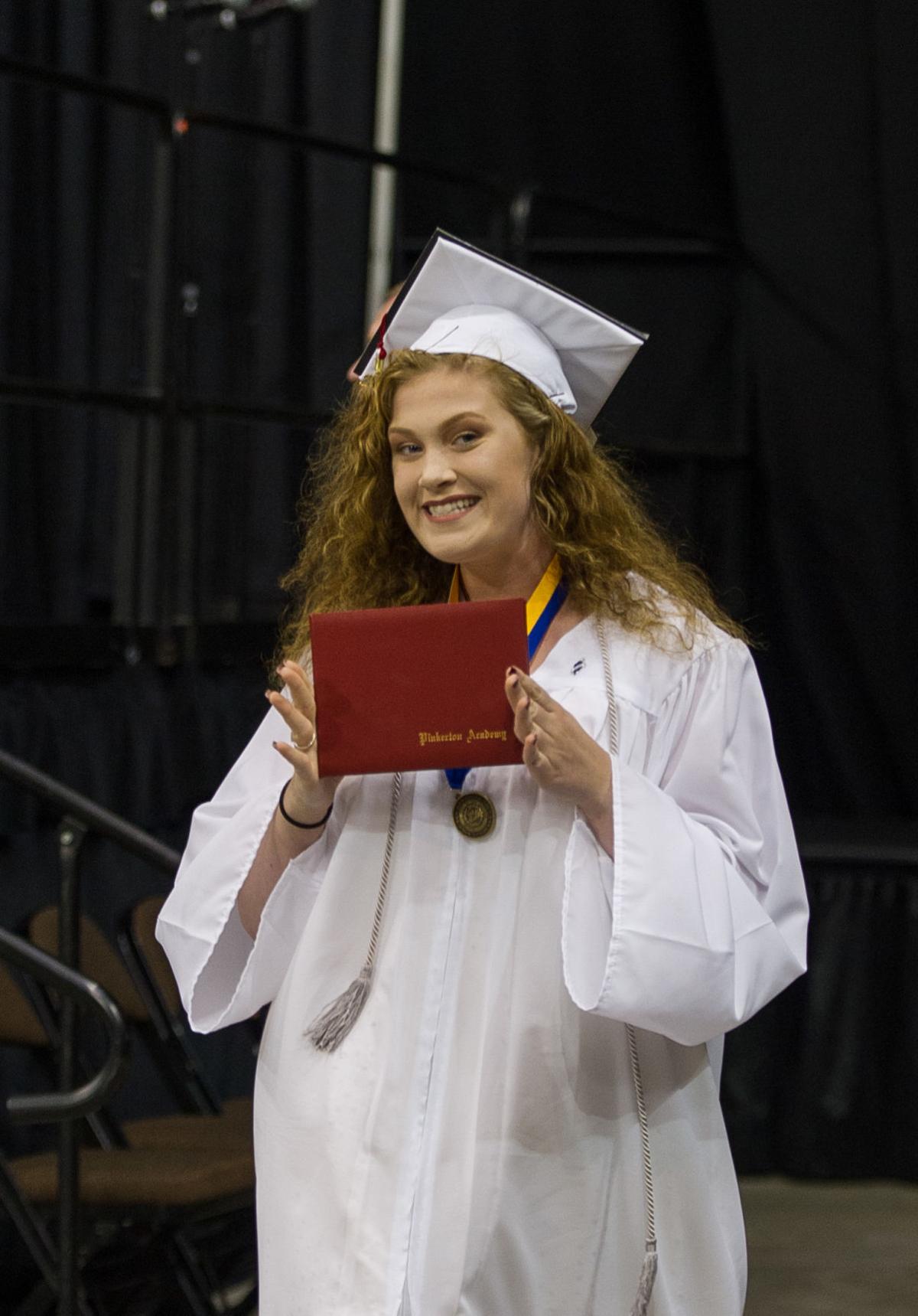 180611_et_asa_pinkgrad_32.JPG