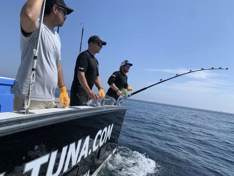 Wicked Tuna Rivalry Gives Way To Cooperation Eagletribune Com Wicked tuna season 6 started airing on sunday, march 12, 2017. wicked tuna rivalry gives way to