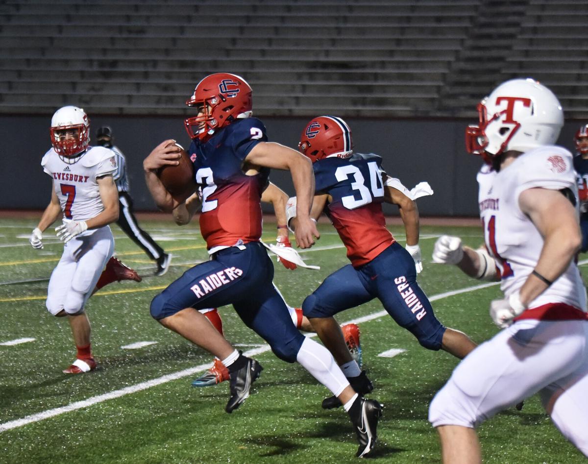 210423_ET_CRU_CentralCathFootball_8.jpg