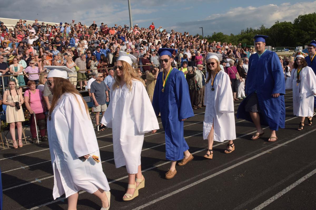 Slideshow Salem Graduation 2018 Gallery