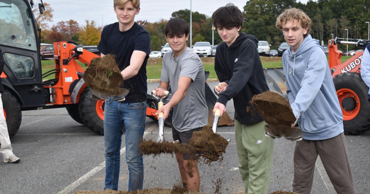 Haverhill breaks ground on 42M tennis arena Haverhill breaks ground on 42M tennis arena
