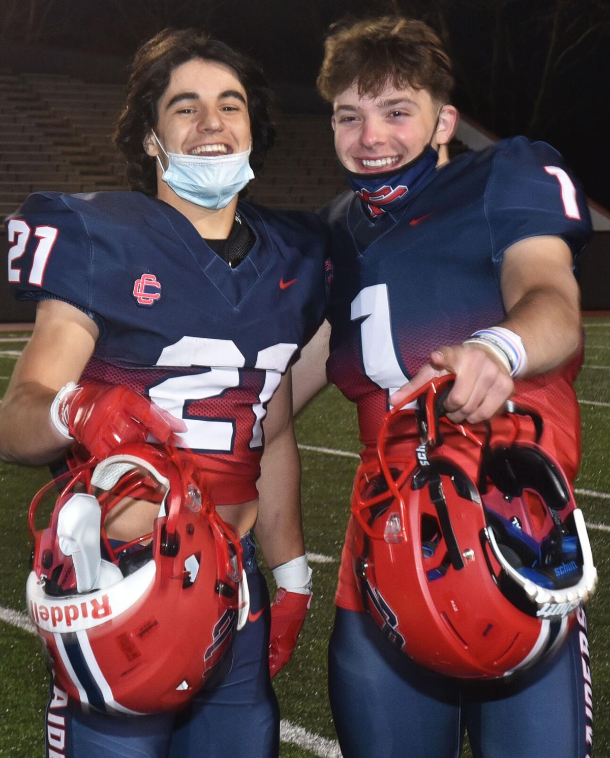 210423_ET_CRU_CentralCathFootball_10.jpg