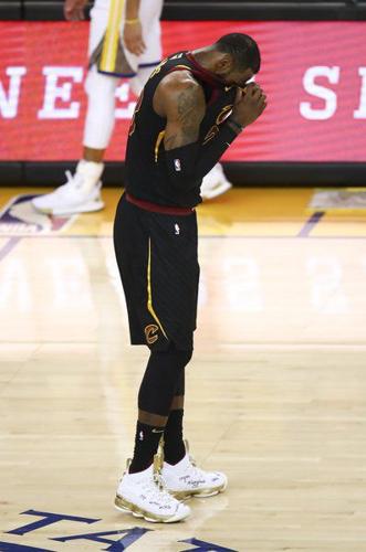 LeBron James - Cleveland Cavaliers - 2018 NBA Finals - Game 1