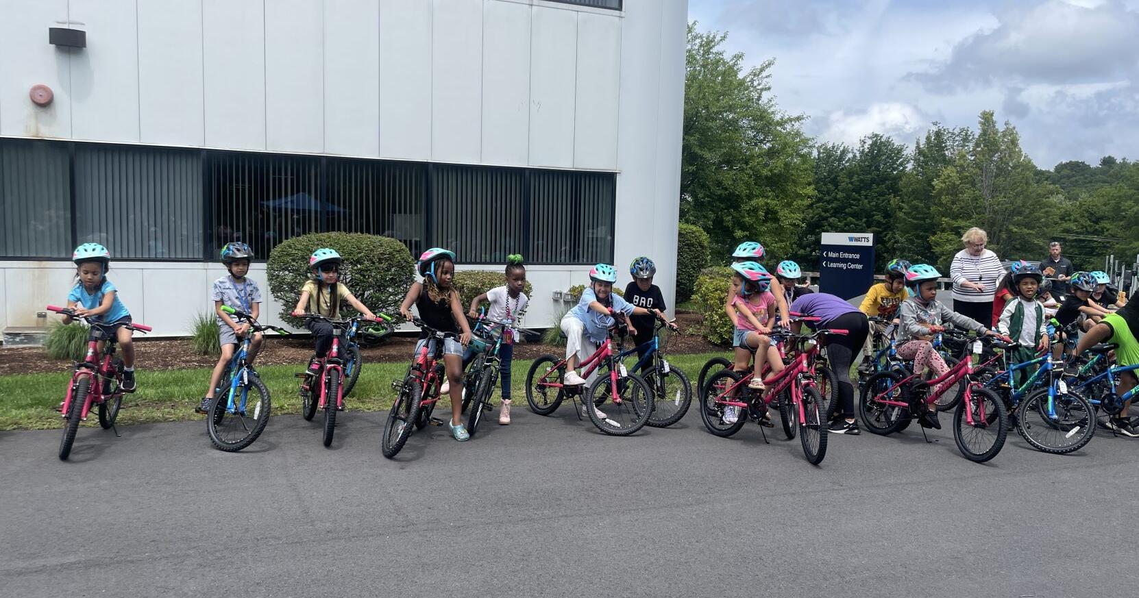 Lawrence Boys and Girls Club celebrates with bikes, pizza party - Vimarsana News