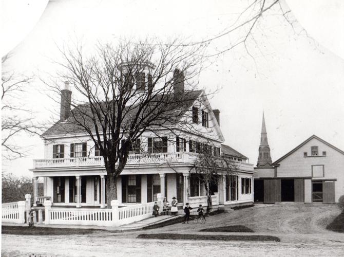 Michigan's Creepiest House Has a Sad Eerie Past Behind Its Doors