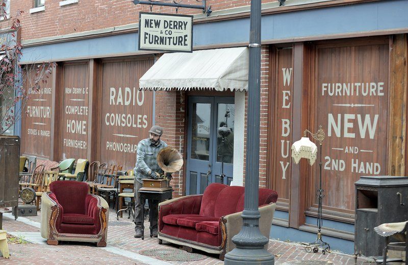 Affleck film means $100K-plus paycheck for Lawrence