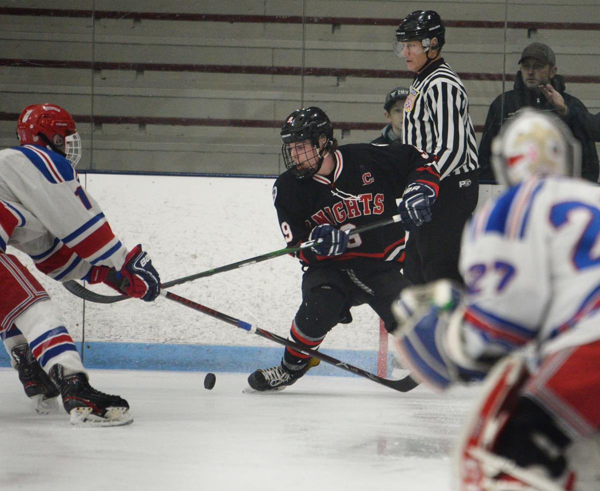 200228_ET_CRU_NAHS HOCKEY_7.jpg