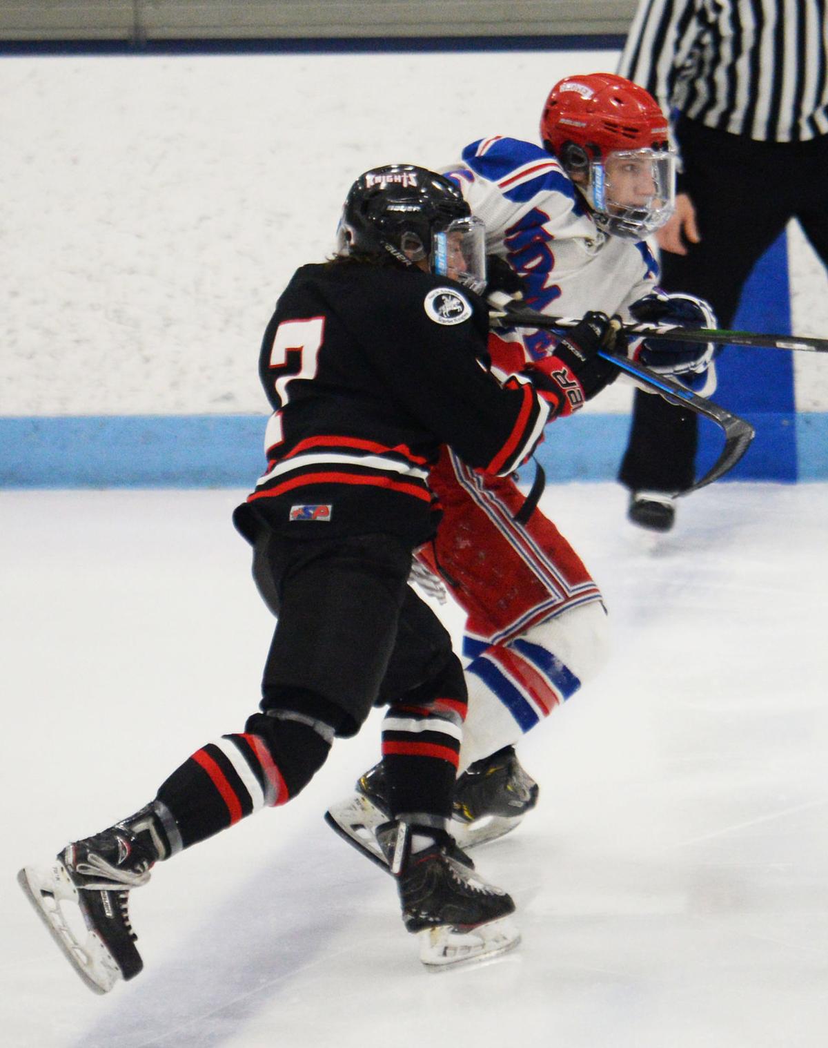 200228_ET_CRU_NAHS HOCKEY_9.jpg