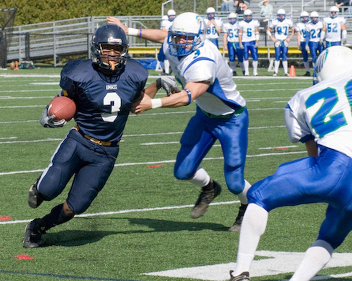 North Andover S Harold Defies Expectations For Umass Dartmouth