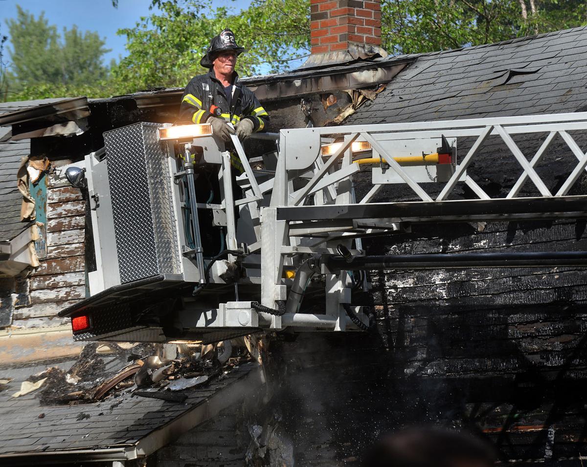 Slideshow Haverhill Three Alarm Fire Gallery