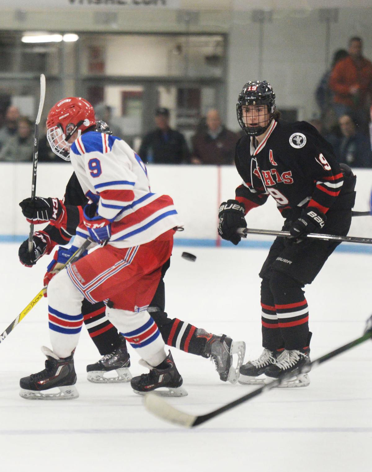 200228_ET_CRU_NAHS HOCKEY_16.jpg