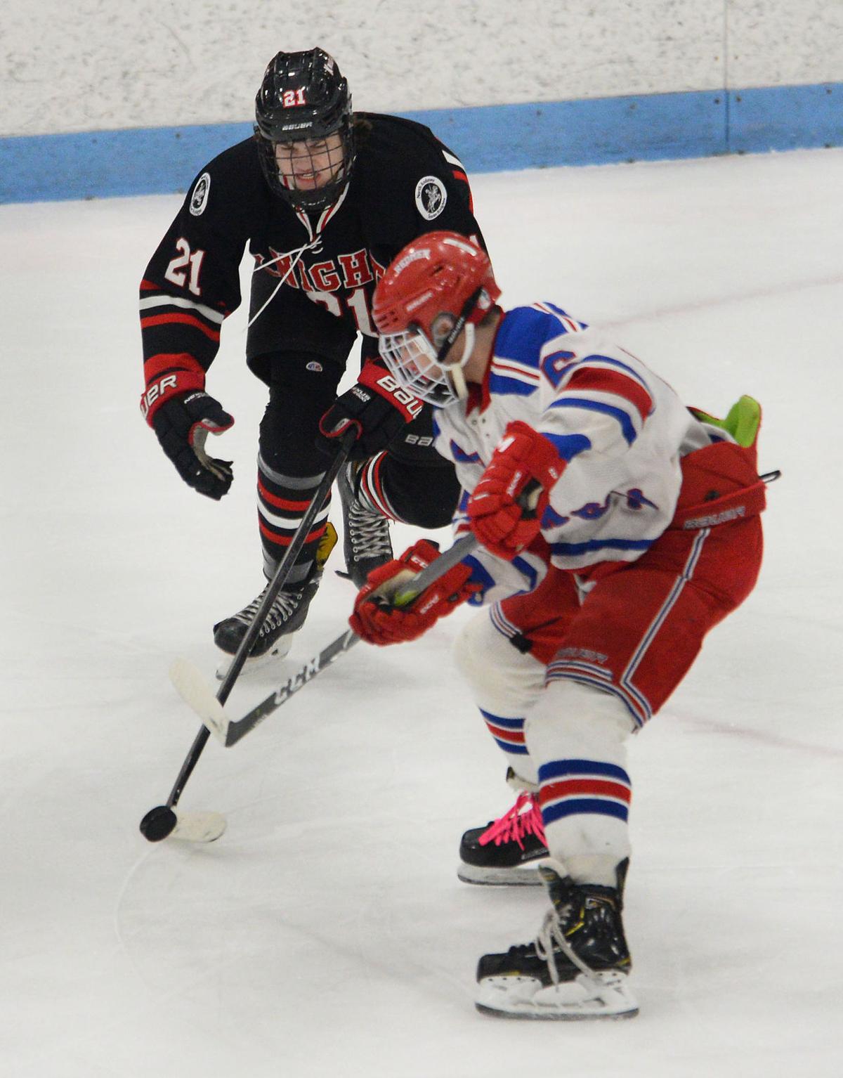 200228_ET_CRU_NAHS HOCKEY_18.jpg