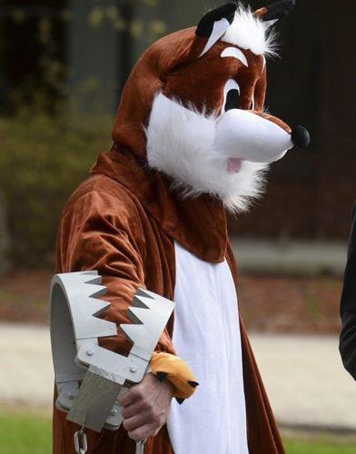 Man steals mascot costume, goes bar-hopping while wearing it
