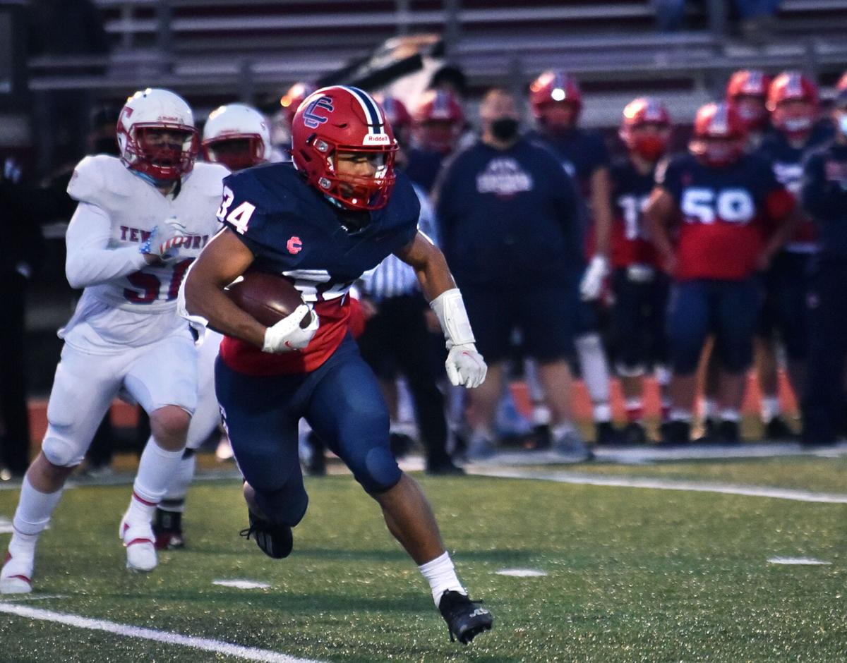 210423_ET_CRU_CentralCathFootball_30.jpg