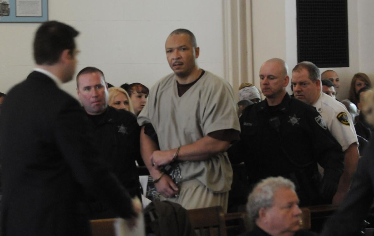 Photo Slideshow:Valentine Underwood Arraignment News eagletribune com