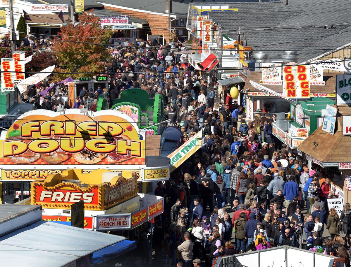 SLIDESHOW THE LAST DAY OF THE TOPSFIELD FAIR Gallery