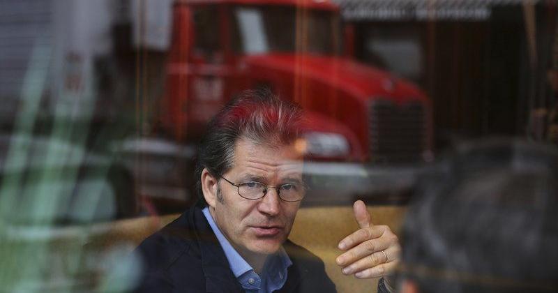 Down but not out in a new novel by Andre Dubus III - Vimarsana News